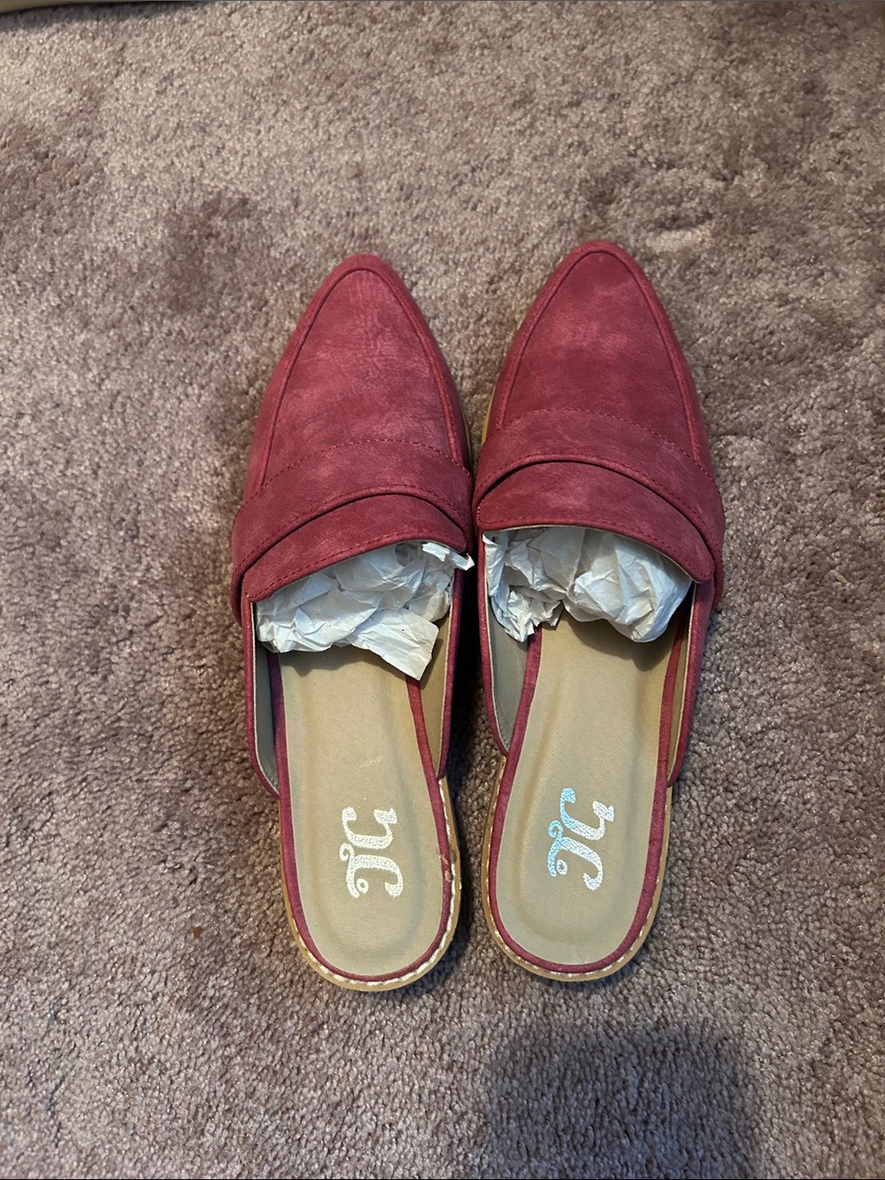 Women's Burgundy Pointed-Toe Slip-On Mules